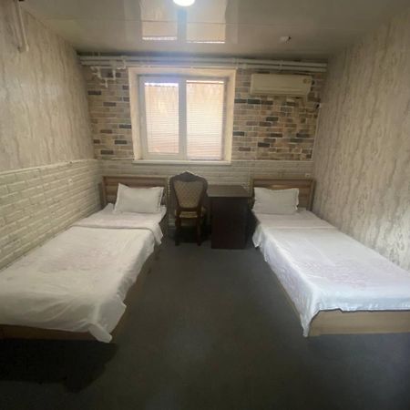 Hostel Na Bobura Ташкент Екстериор снимка