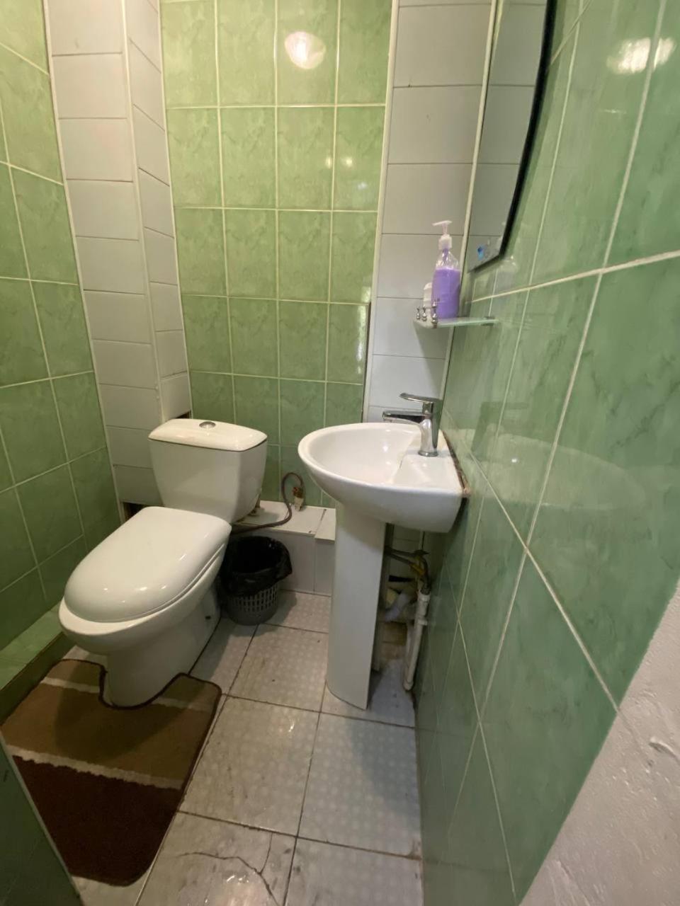 Hostel Na Bobura Ташкент Екстериор снимка